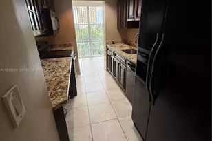 17620 Atlantic Blvd, Sunny Isles Beach, FL 33160 - Photo 16