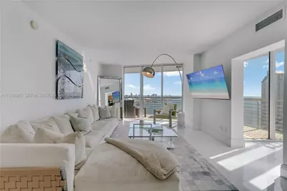 325 S Biscayne Blvd #3723, Miami, FL 33131 - Photo 1