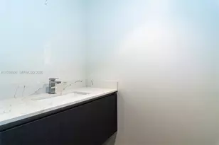 1201 20th St, Miami Beach, FL 33139 - Photo 56