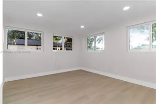 559 NW 2nd St, Florida City, FL 33034 - Photo 28