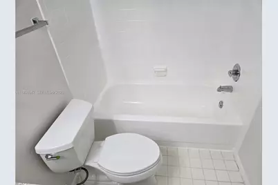 10416 NW 8th St #201, Pembroke Pines, FL 33026 - Photo 24