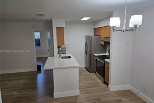 10416 NW 8th St, Pembroke Pines, FL 33026 - Photo 6