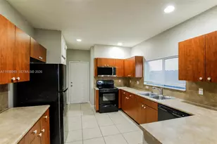377 NE 29th Terrace, Homestead, FL 33033 - Photo 8