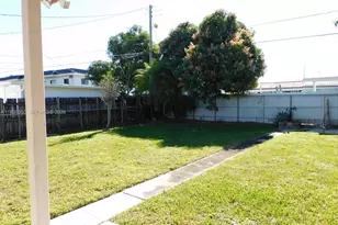 846 W 31st St, Hialeah, FL 33012 - Photo 20
