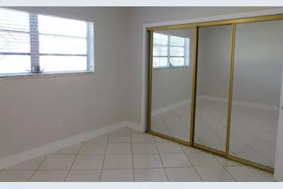 846 W 31st St #-, Hialeah, FL 33012 - Photo 16