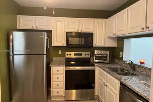 5580 Lakeside Dr, Margate, FL 33063 - Photo 32