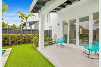 3655 SW 26th St, Miami, FL 33133 - Photo 4