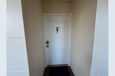 7120 S Devon Dr #110, Tamarac, FL 33321 - Photo 8