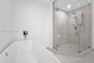 17111 Biscayne Blvd, North Miami Beach, FL 33160 - Photo 26