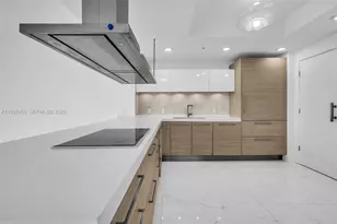 17111 Biscayne Blvd, North Miami Beach, FL 33160 - Photo 18
