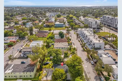 1440 NW 61st St, Miami, FL 33142 - Photo 36