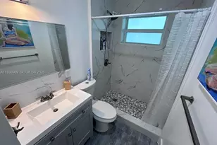 6900 SW 3rd St, Pembroke Pines, FL 33023 - Photo 12