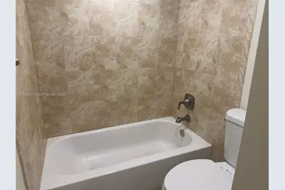 10400 SW 108th Ave #A201, Miami, FL 33176 - Photo 8