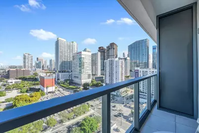 239 SW 9th St #1603, Miami, FL 33130 - Photo 16
