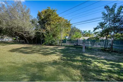 5626 SW 69th Ave, Miami, FL 33143 - Photo 26