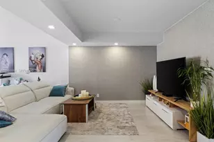 918 NE 26th Ave, Hallandale Beach, FL 33009 - Photo 2