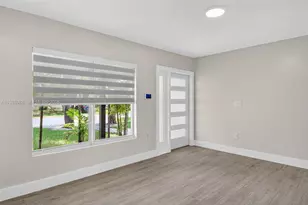 6090 SW 63rd Ave, South Miami, FL 33143 - Photo 4