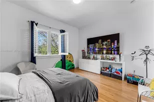 4819 University Dr, Coral Gables, FL 33146 - Photo 34