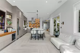 4819 University Dr, Coral Gables, FL 33146 - Photo 14