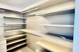 16901 Collins Ave, Sunny Isles Beach, FL 33160 - Photo 14