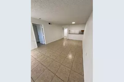 947 Lake Terry Dr #D, West Palm Beach, FL 33411 - Photo 2