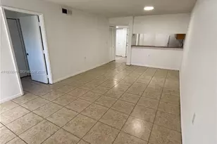 947 Lake Terry Dr, West Palm Beach, FL 33411 - Photo 2