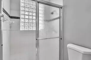 8720 NW 18th St, Coral Springs, FL 33071 - Photo 28