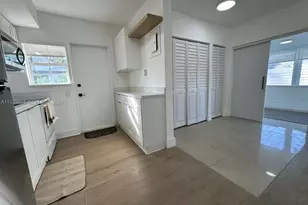 404 SE 14th St, Fort Lauderdale, FL 33316 - Photo 8