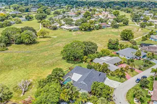 5706 Guava Dr, Tamarac, FL 33319 - Photo 64