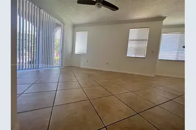 1000 Scotia Dr #101, Hypoluxo, FL 33462 - Photo 6