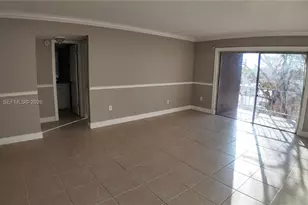 9441 SW 76th St, Miami, FL 33173 - Photo 8