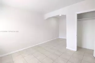 1565 SW 6th St, Miami, FL 33135 - Photo 32