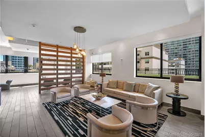 999 SW 1st Ave #2703, Miami, FL 33130 - Photo 22