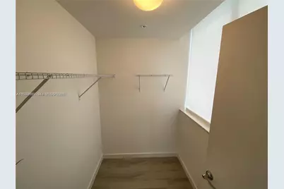 999 SW 1st Ave #2703, Miami, FL 33130 - Photo 4
