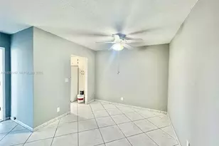 501 Blue Heron Dr, Hallandale Beach, FL 33009 - Photo 12