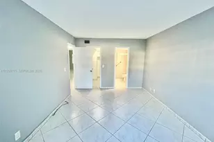 501 Blue Heron Dr, Hallandale Beach, FL 33009 - Photo 16