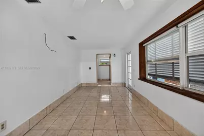 631 NE 56th Ct, Oakland Park, FL 33334 - Photo 20