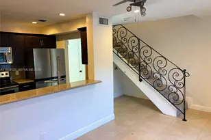 5555 SW Ludlam Rd, South Miami, FL 33155 - Photo 12