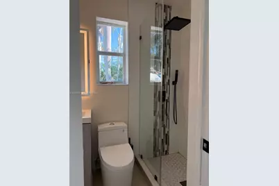 1811 N 40th Ave, Hollywood, FL 33021 - Photo 8