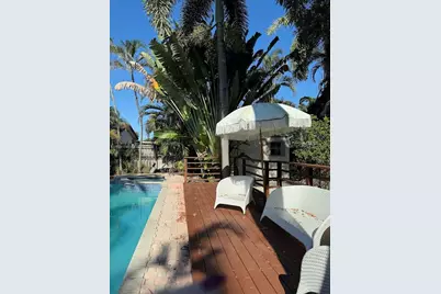 1811 N 40th Ave, Hollywood, FL 33021 - Photo 2