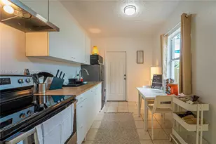 7031 NW 6th Ct, Miami, FL 33150 - Photo 18