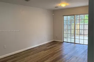 582 SW 2nd Pl, Florida City, FL 33034 - Photo 10