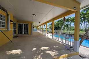 26031 SW 130th Ave, Homestead, FL 33032 - Photo 12