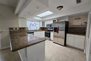 26031 SW 130th Ave, Homestead, FL 33032 - Photo 4