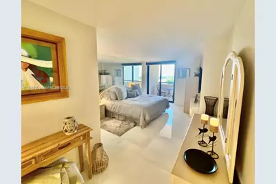 2555 Collins Ave #1504, Miami Beach, FL 33140 - Photo 10