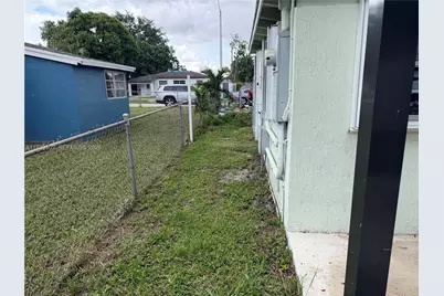 2550 NW 153rd St, Miami Gardens, FL 33054 - Photo 10