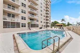 1401 S Ocean Dr, Hollywood, FL 33019 - Photo 34