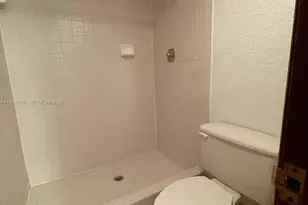 6575 W Oakland Park Blvd, Lauderhill, FL 33313 - Photo 10