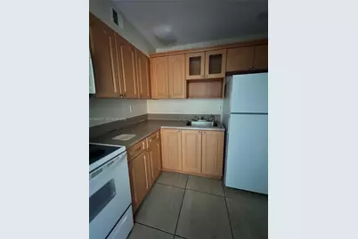 9403 SW 76th St #Y38, Miami, FL 33173 - Photo 2