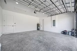 6050 N Moss Cir, Labelle, FL 33935 - Photo 26